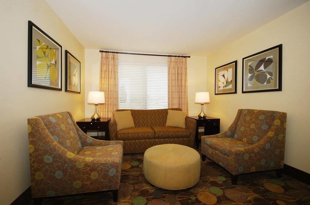 Holiday Inn Express And Suites Kittanning, An Ihg Hotel Exterior foto